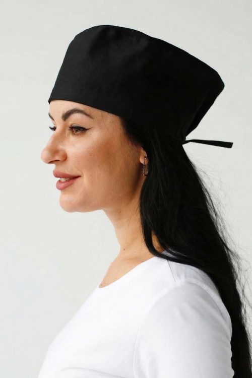 Klasyczna czapka medyczna z wiązaniami w kolorze czarnym